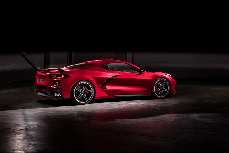 Illustration for article titled The 2020 Chevrolet C8 Mid-Engine Corvette Has 495 HP And Better Tech Than Ever